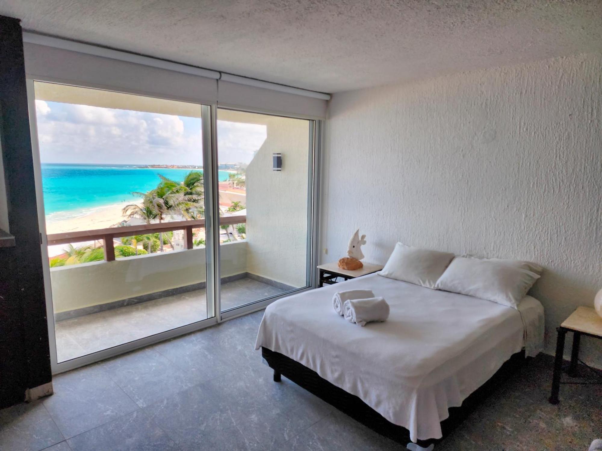 Rodero By Solymar Beach Front Condos In Hotel Zone Cancun Bagian luar foto