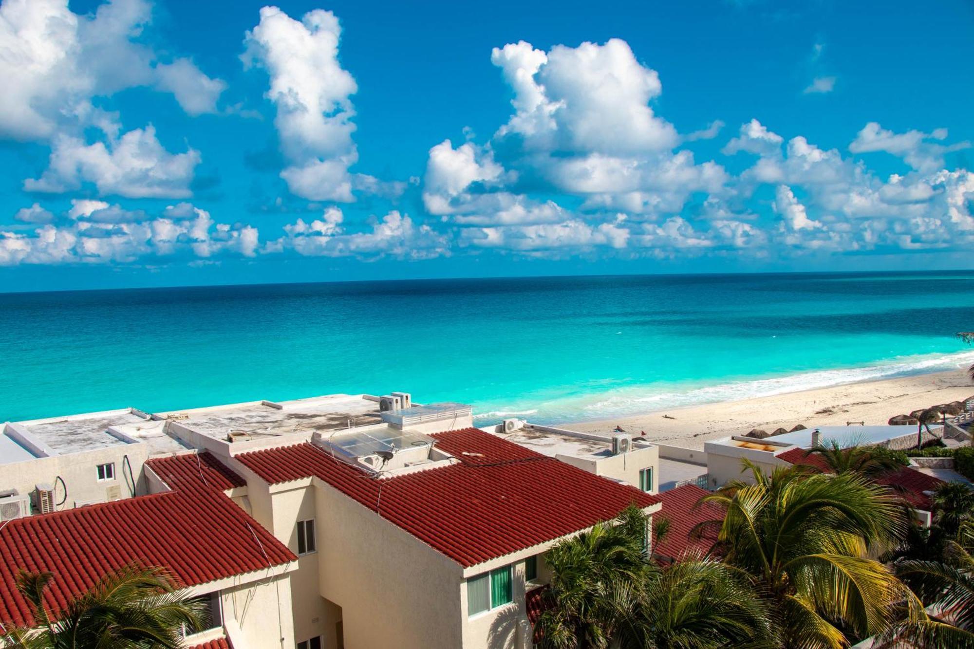 Rodero By Solymar Beach Front Condos In Hotel Zone Cancun Ruang foto