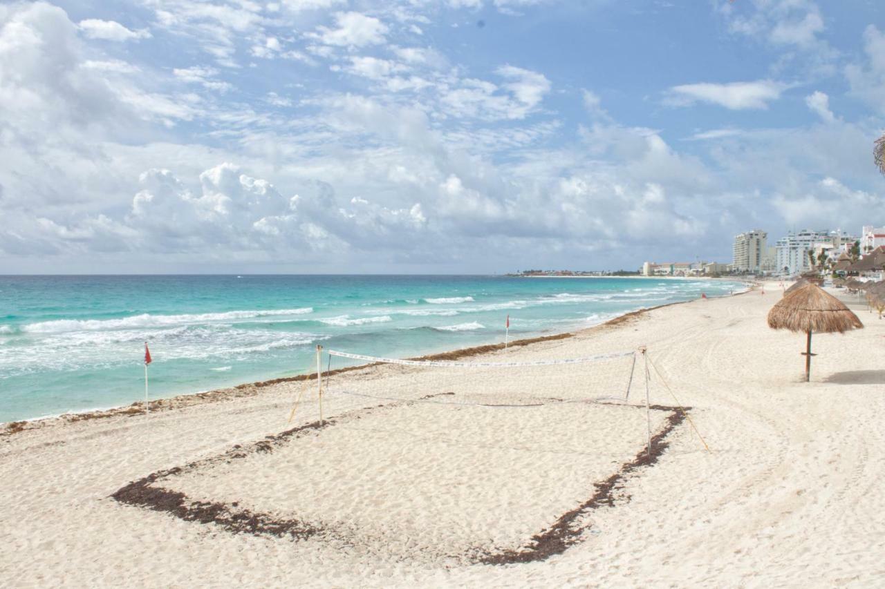 Rodero By Solymar Beach Front Condos In Hotel Zone Cancun Bagian luar foto